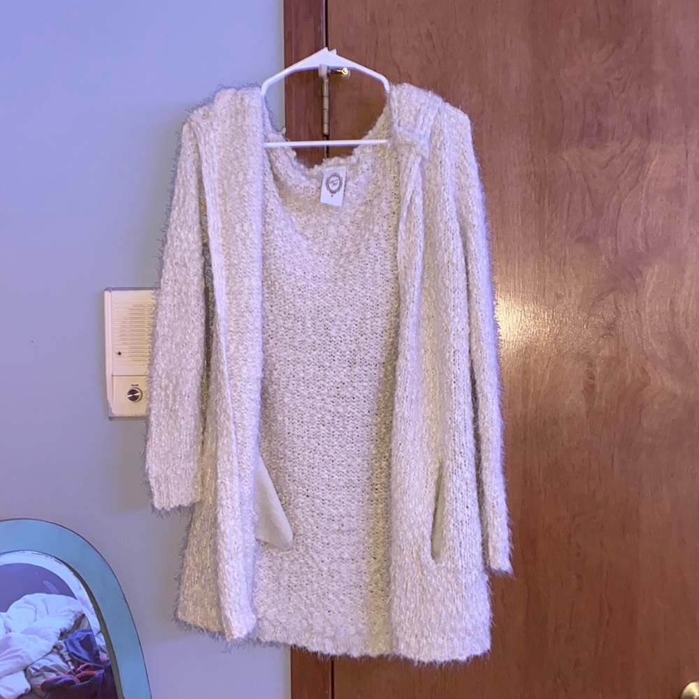 White cardigan, never been worn